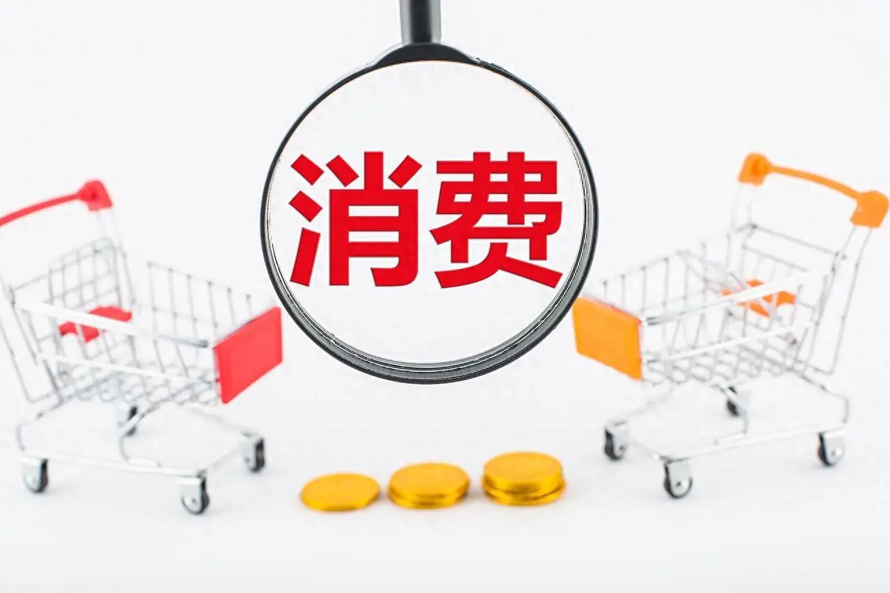 十倍业绩之差，影石硬刚大疆